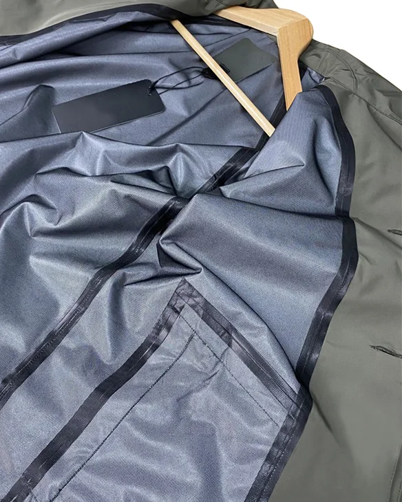 Men’s BLOCKTECH Technology Seam Sealed Long Coat - Image 4