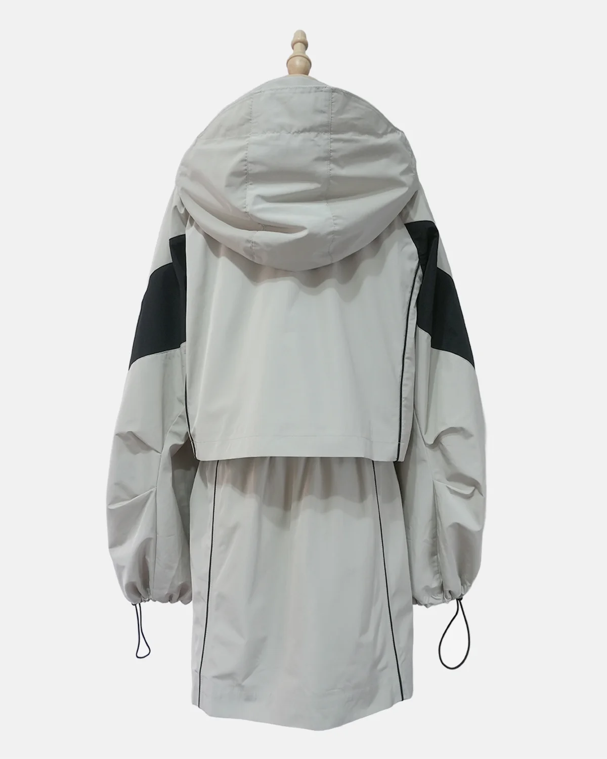 Women's Quilted Jacket - Image 2