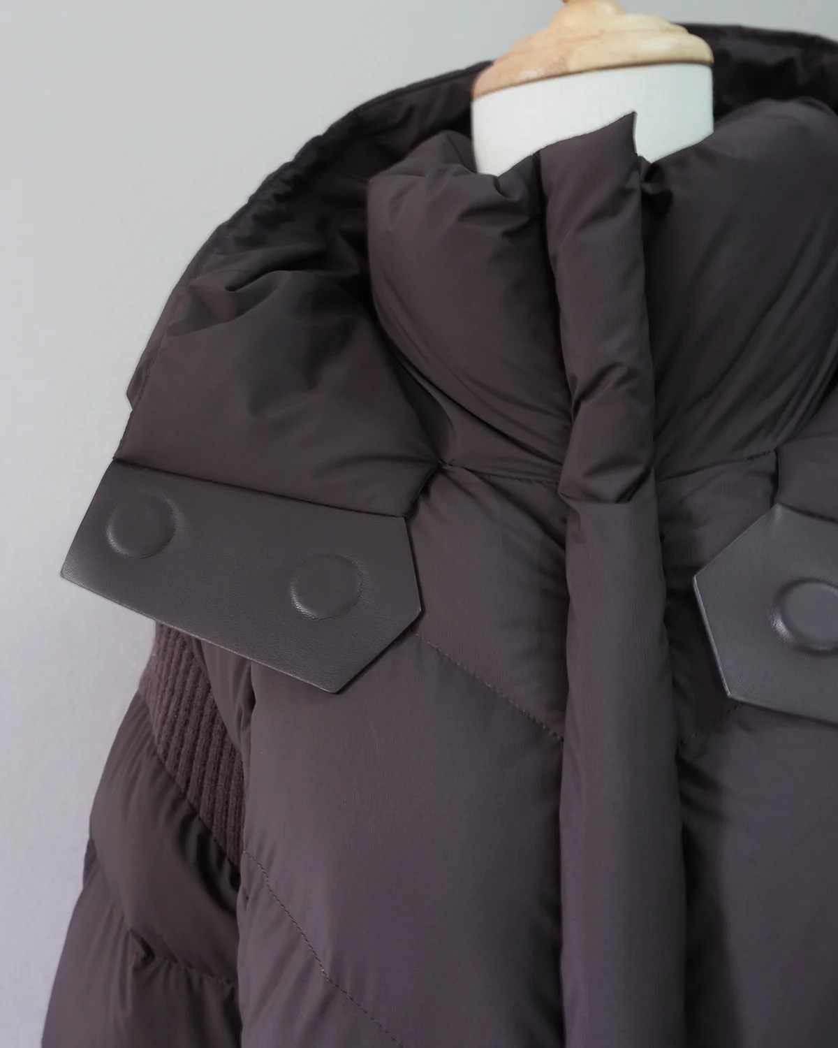 Women's Down Quilted Coat - Image 6